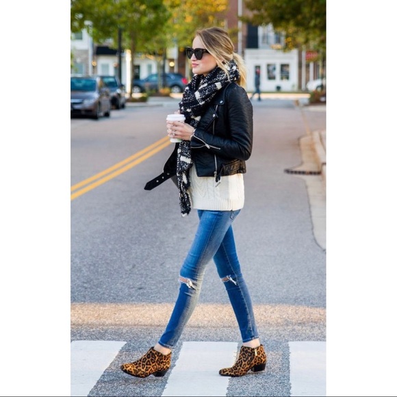 NWT Kenneth Cole Gentle Souls Ella Leopard Print Calf Hair Wedge Bootie - Sz 6.5 - Picture 13 of 16